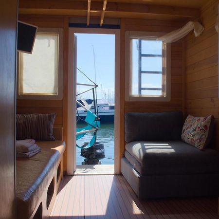Houseboat Cagliari Hotel Exterior photo