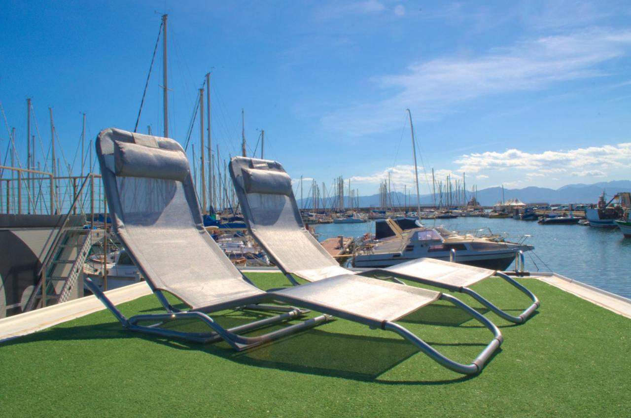 Houseboat Cagliari Hotel Exterior photo